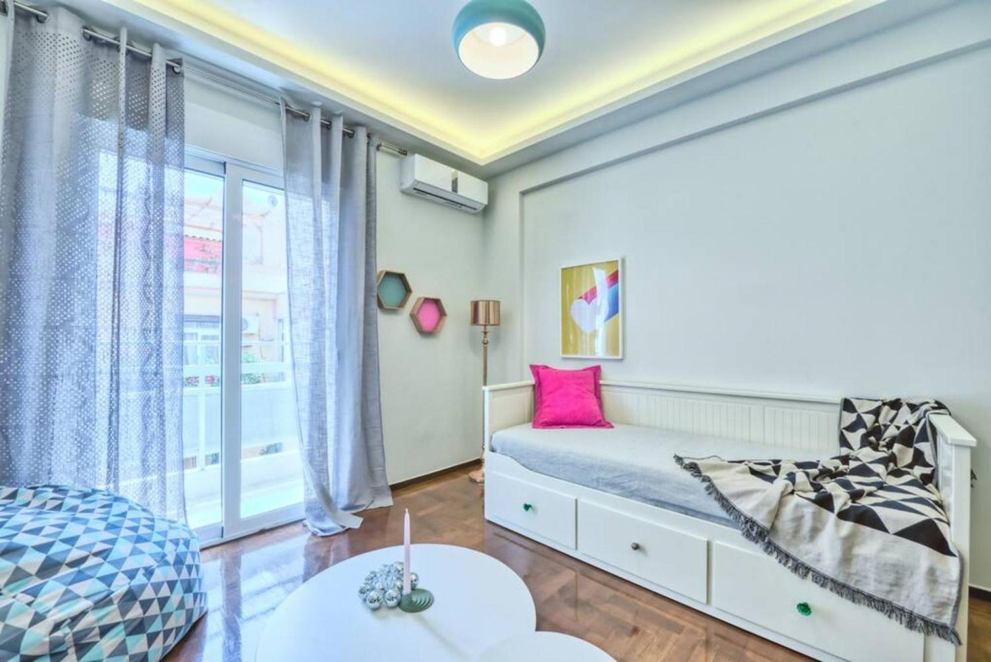 Muse A Dreamy And Fresh New Apartment 아테네 외부 사진